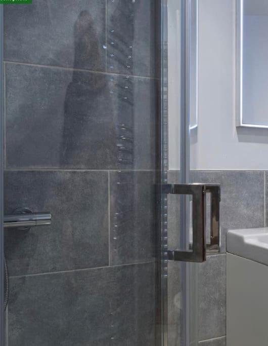 The Snug Entire Home Sleeps 2, Stratford Upon Avon Shottery Εξωτερικό φωτογραφία