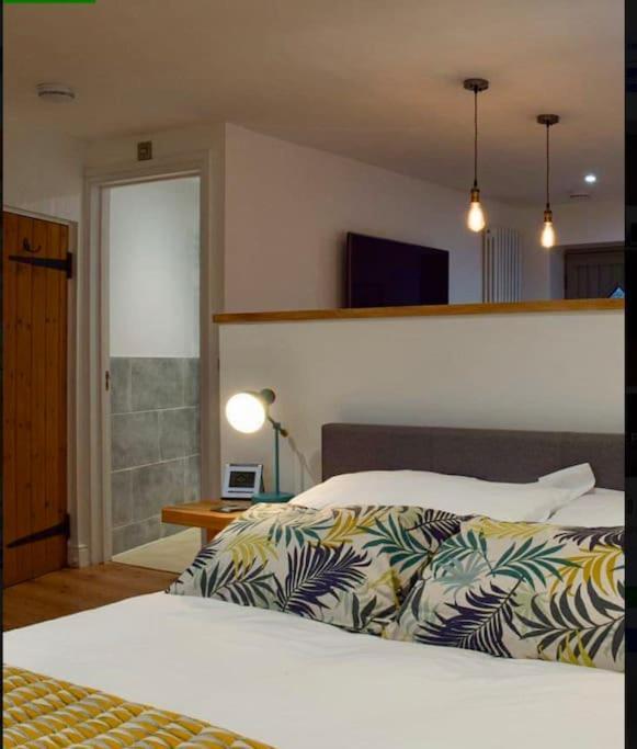 The Snug Entire Home Sleeps 2, Stratford Upon Avon Shottery Εξωτερικό φωτογραφία